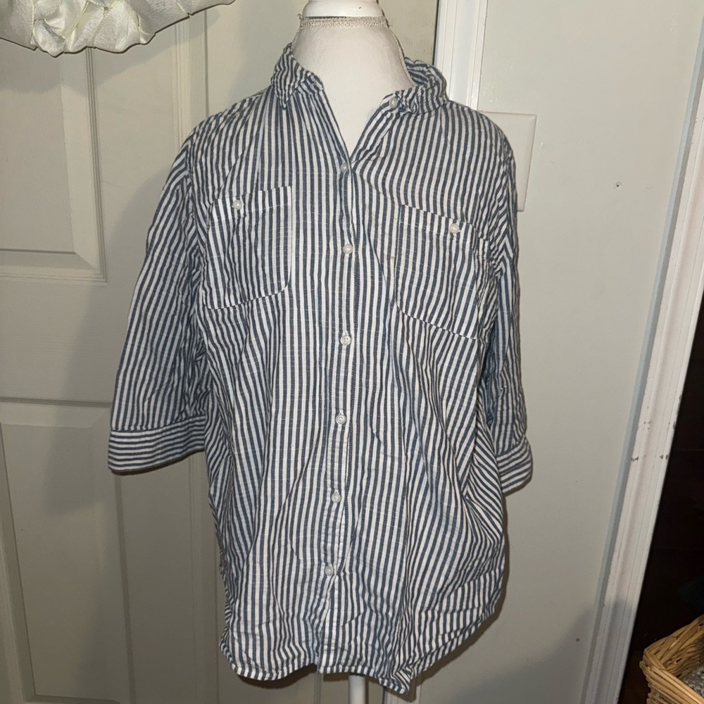 Croft & Barrow Blue and White Striped Women's Button Down Shirt